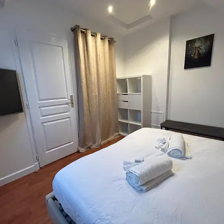 Rooftop - Cosy Flat Centre Senlis Appartement *