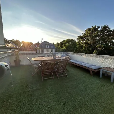 Rooftop - Cosy Flat Centre * Senlis (Oise)
