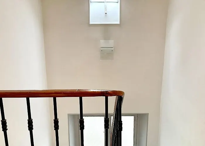 Rooftop - Cosy Flat Centre * סנליס